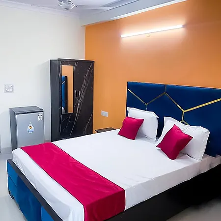 Roomshala 123 Happy Homes- Near Saket Metro